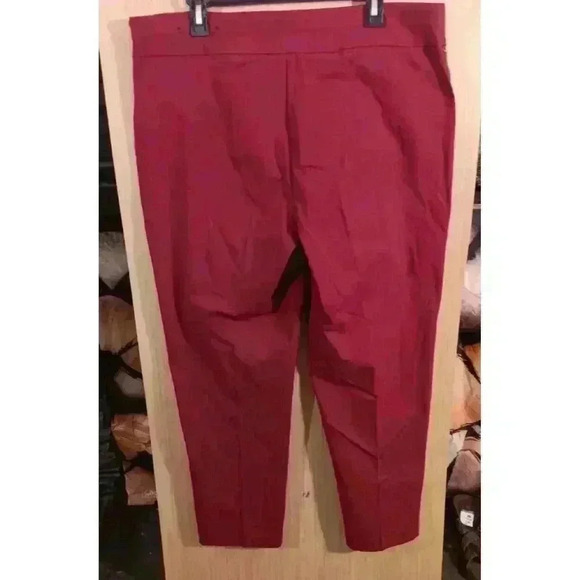 Alfred Dunner (16P) Stretch Pants Pull On Burgundy Garnet Straight Leg Faux Pock - Picture 3 of 4